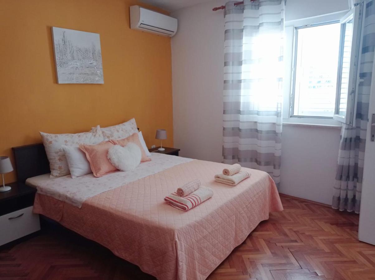 Apartments Bruno Split Exterior photo