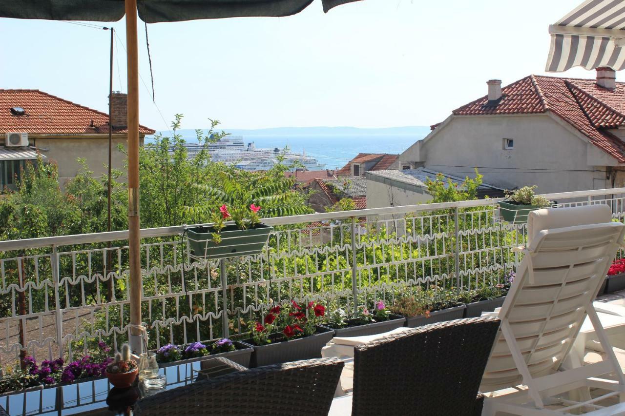 Apartments Bruno Split Exterior photo