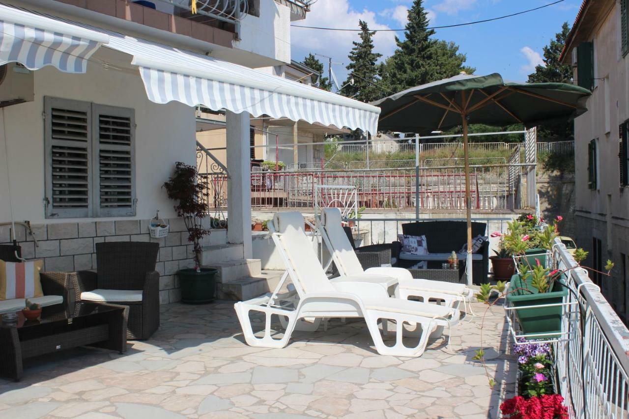 Apartments Bruno Split Exterior photo