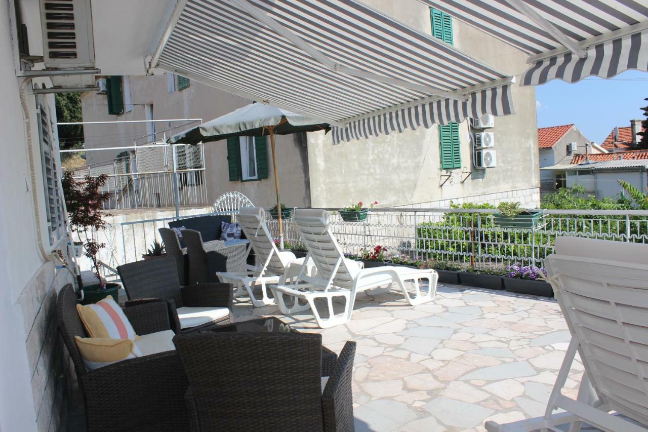 Apartments Bruno Split Exterior photo
