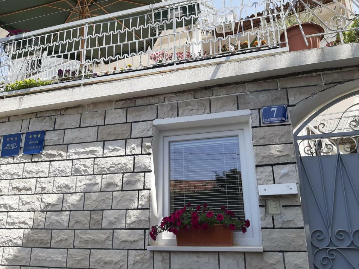 Apartments Bruno Split Exterior photo