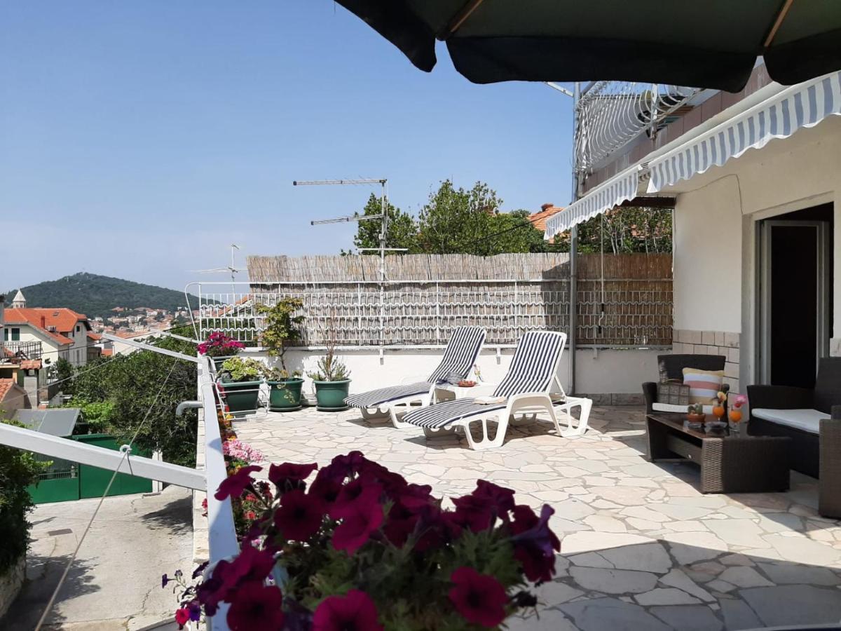 Apartments Bruno Split Exterior photo